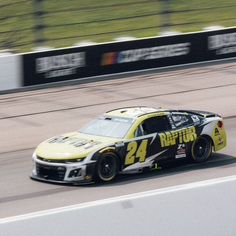 **PRE-ORDER** 2025 IOWA WIN ELITE REGULAR PAINT 1:24 DIE-CAST